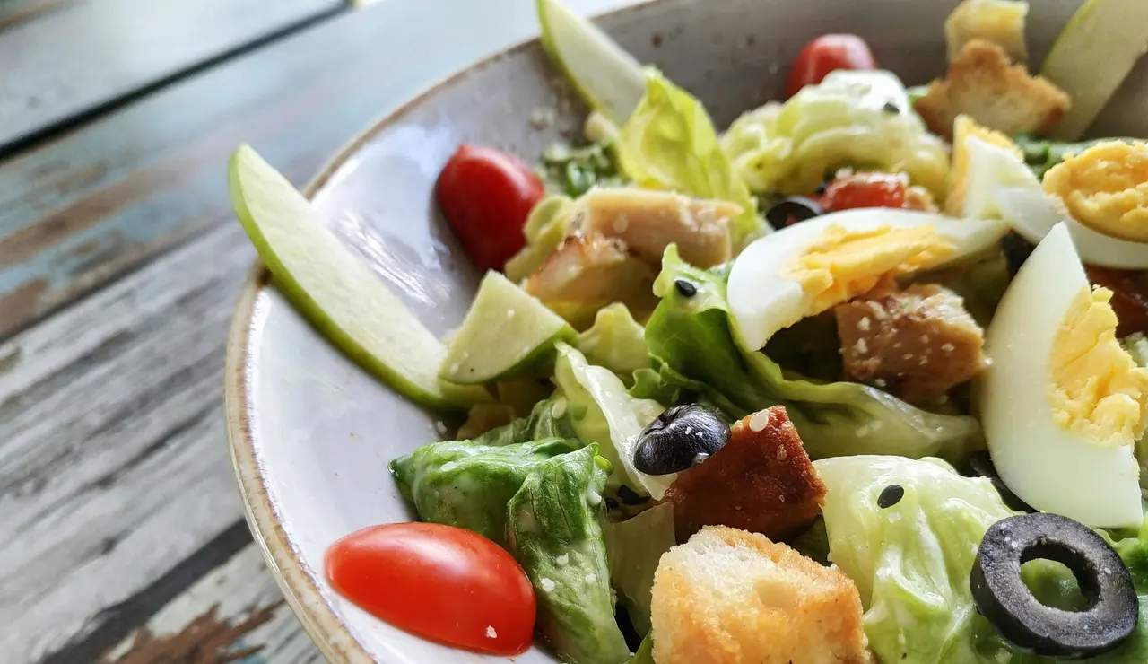 Ensalada con huevo