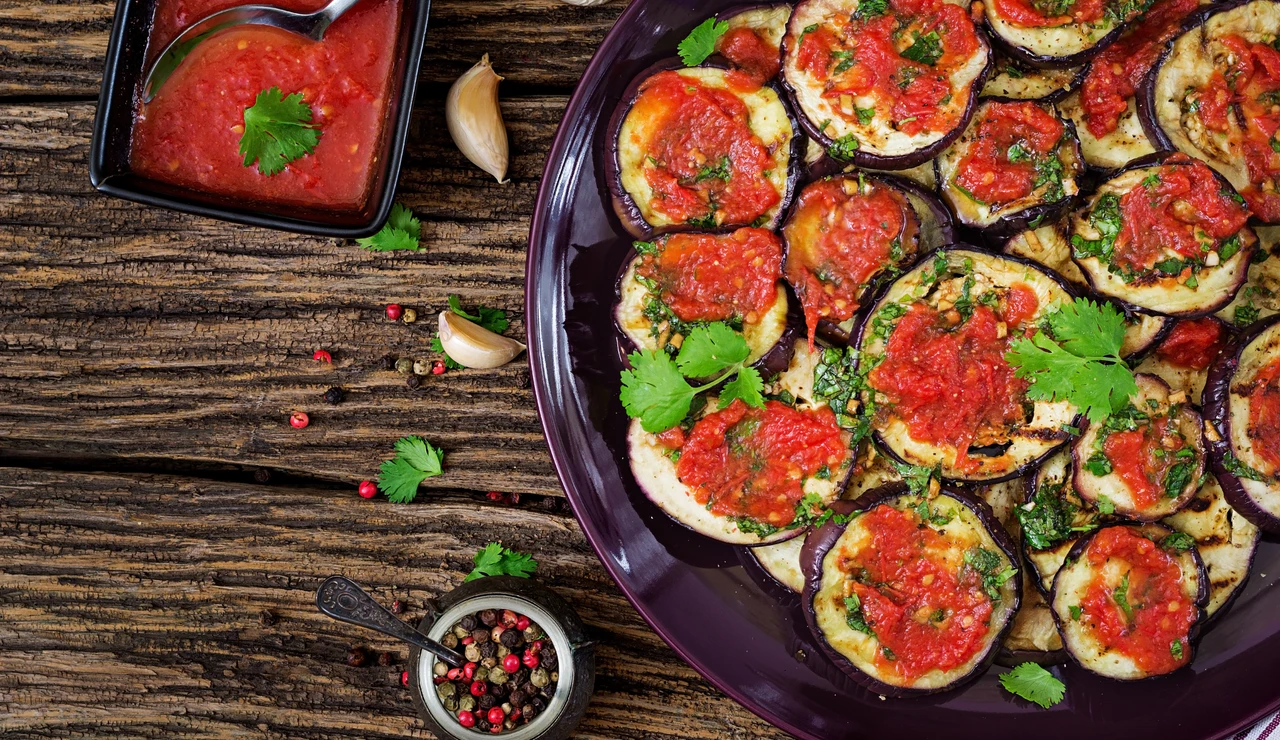 Ensalada de tomate y berenjena