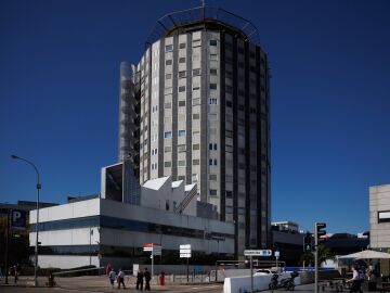 Fachada del Hospital de La Paz