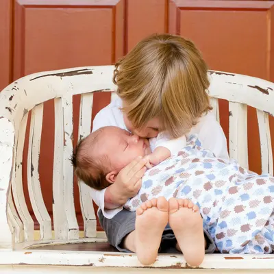 Una pareja de hermanos