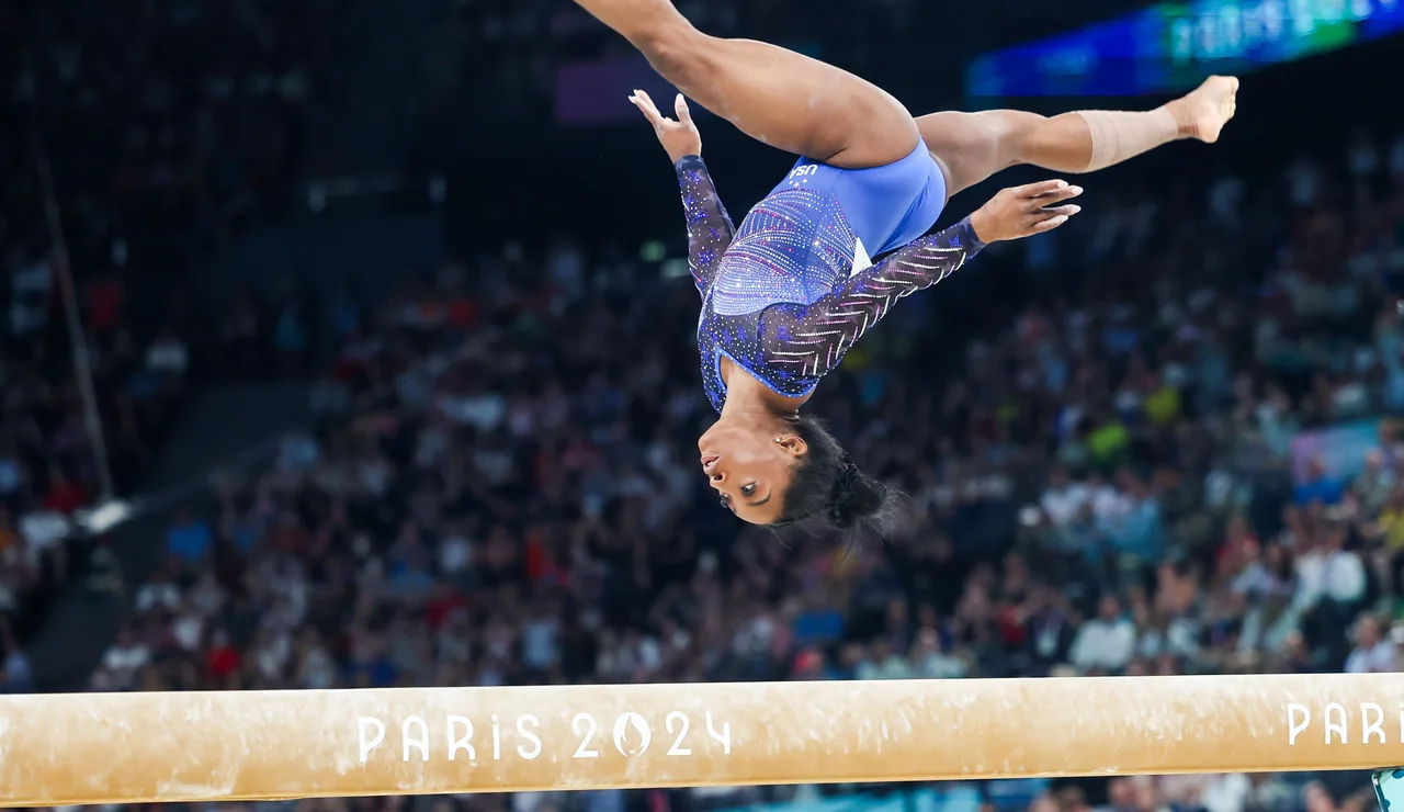 Simon Biles en los Juegos Olímpicos de París 2024