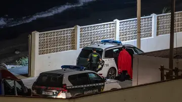 Vehículo de la Guardia Civil en el paso fronterizo de Ceuta